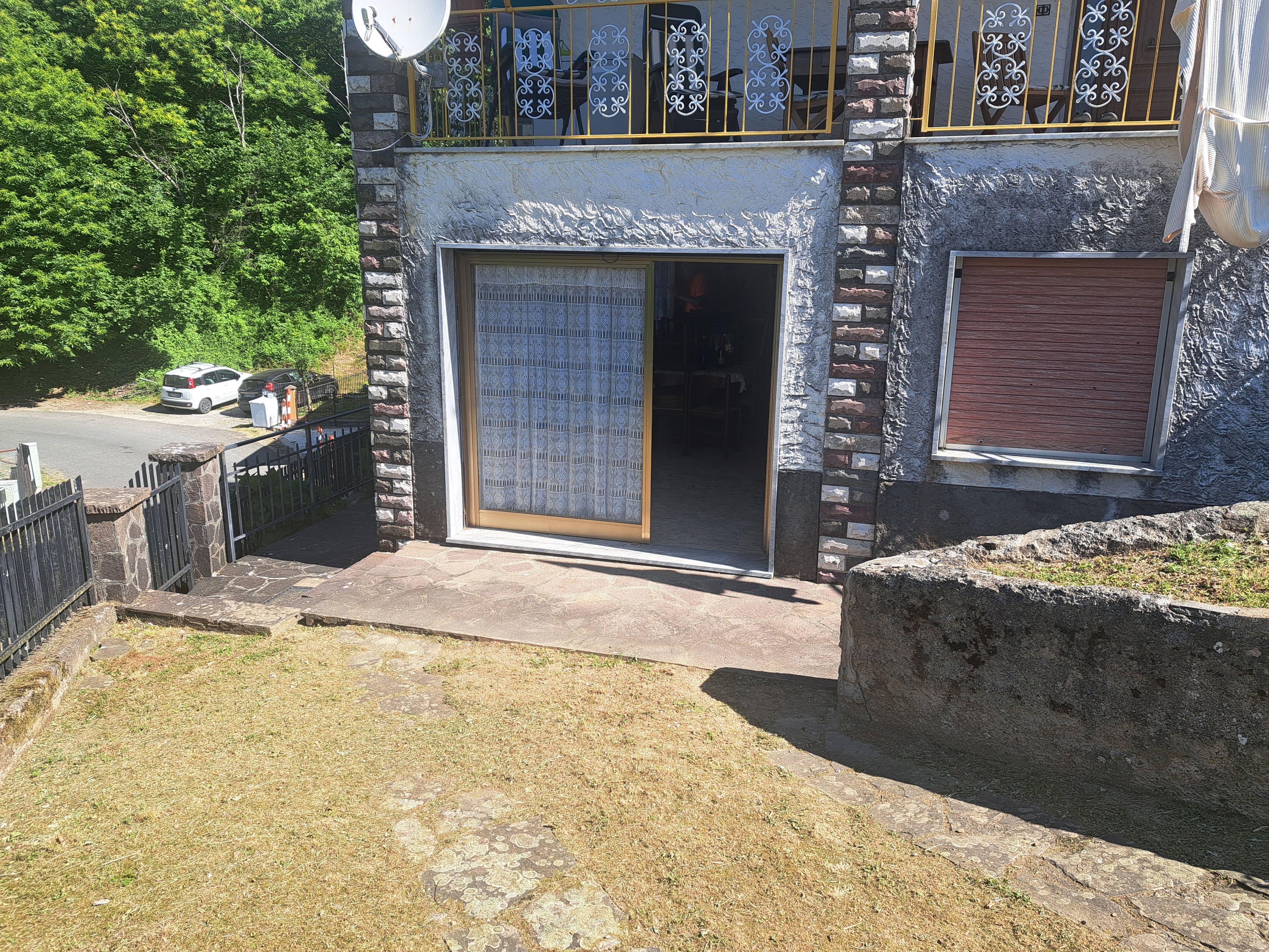appartamento in collina
